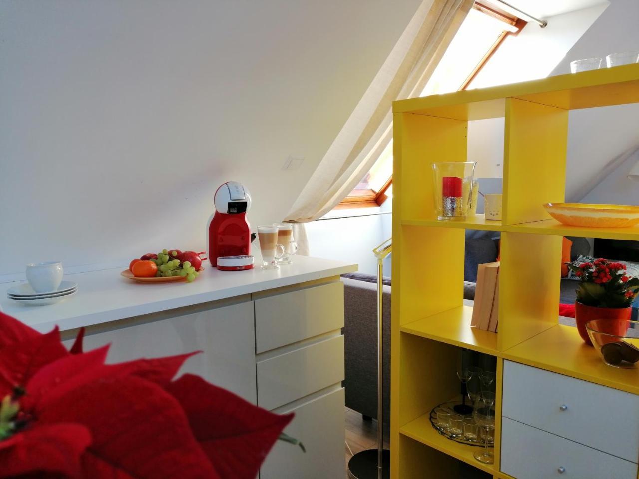 Apartamentai Niden - Su Terasa Ir Vaizdu I Marias Nidos Centre Exteriér fotografie